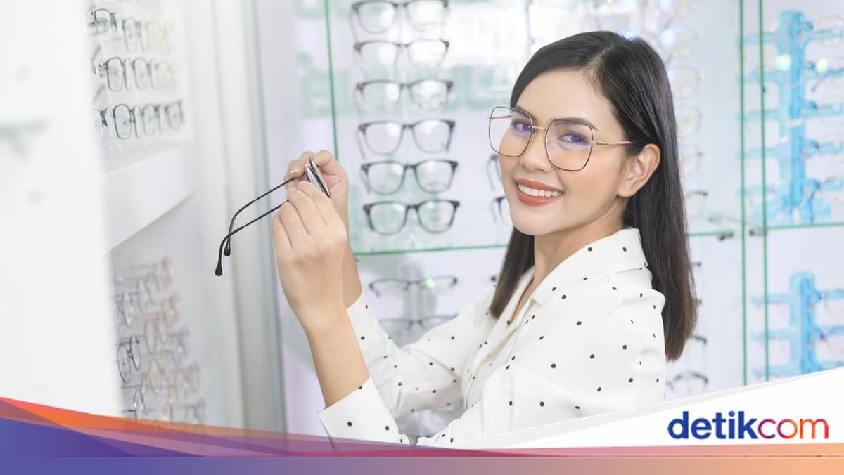 Mozha Kacamata: Solusi Kesehatan Mata yang Ramah di Hati Warga Cilacap